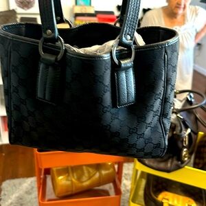 Authentic Gucci tote canvas